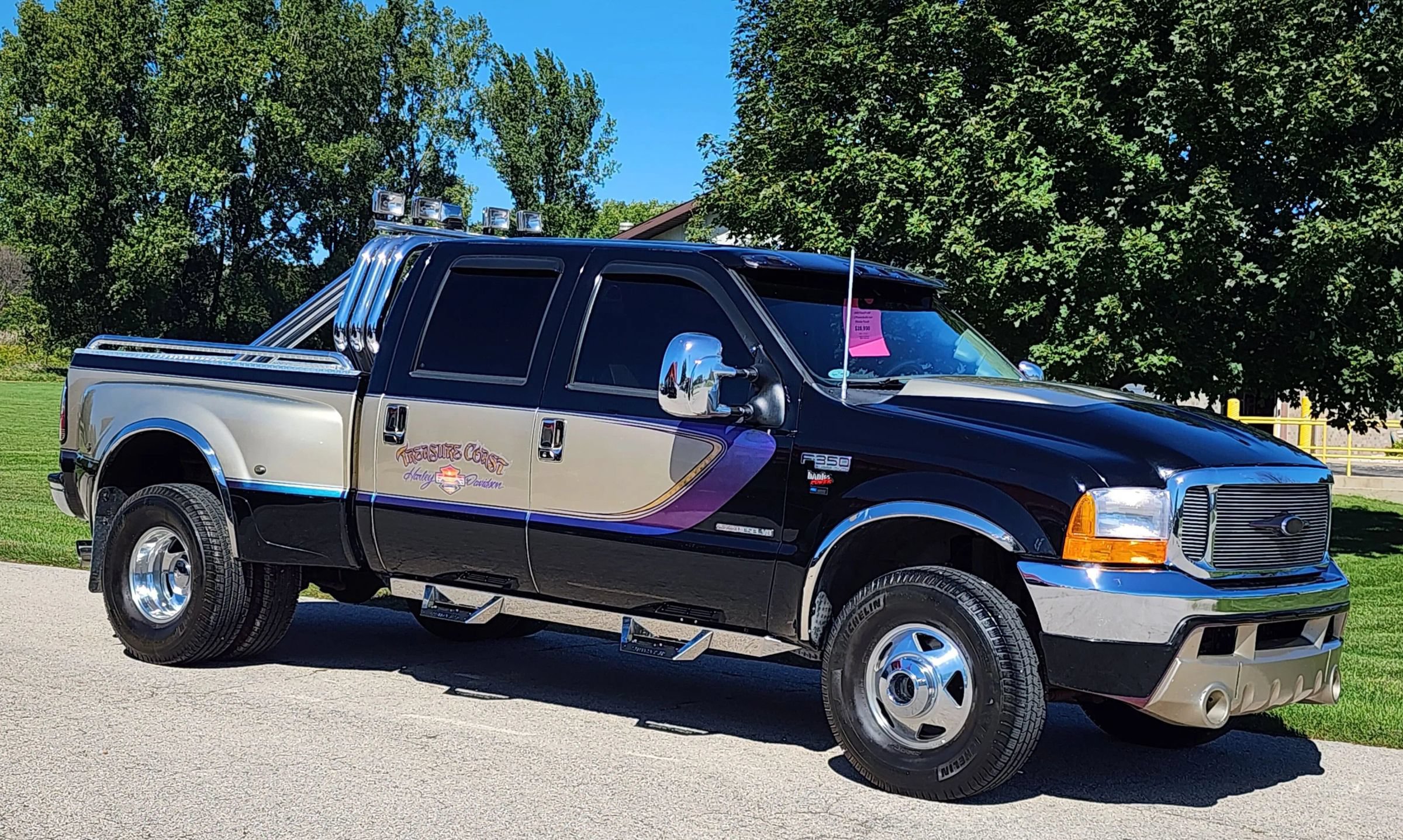 Used 2000 Ford F350 XLT AWD/4WD image 2