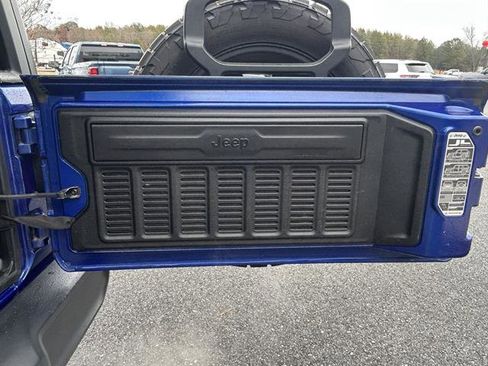 Used 2019 Jeep Wrangler Unlimited Rubicon image 10