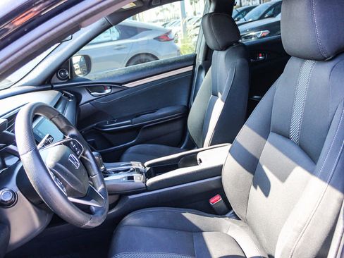 Certified 2018 Honda Civic EX image 17