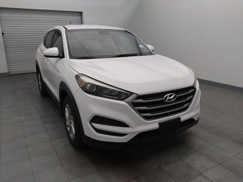 Used 2017 Hyundai Tucson SE image 14