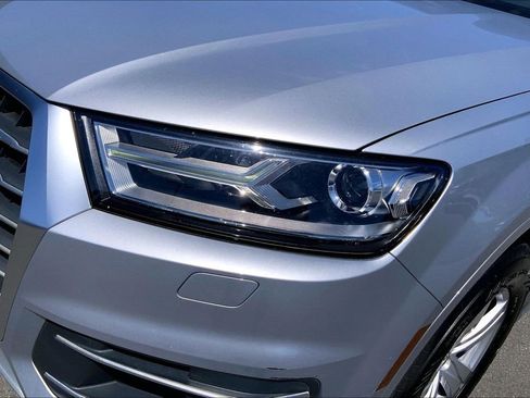 Used 2019 Audi Q7 2.0T Premium w/ Convenience Package AWD/4WD image 29