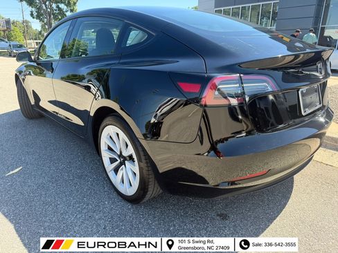 Used 2023 Tesla Model 3 Standard Range RWD image 3