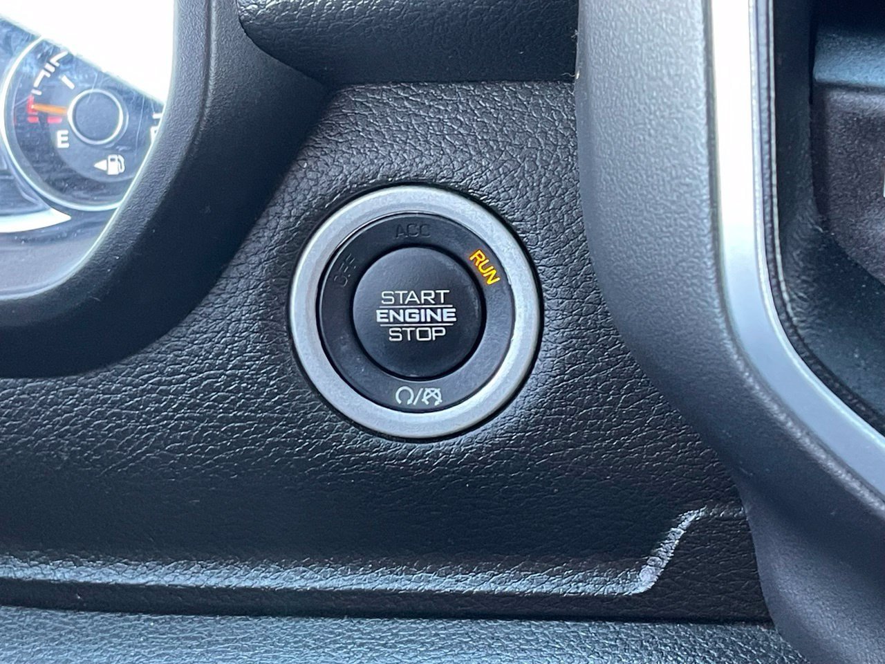 Used 2022 RAM 1500 Big Horn AWD/4WD image 34
