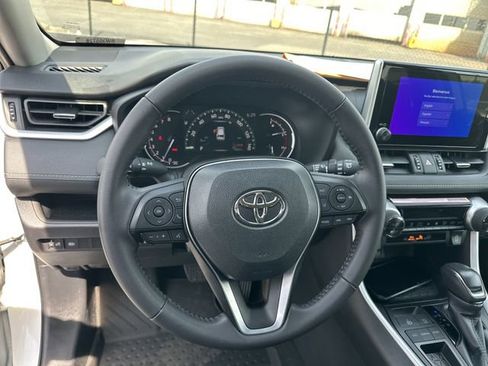 Certified 2024 Toyota RAV4 XLE Premium image 8