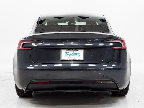 Used 2025 Tesla Model 3 Long Range RWD image 23