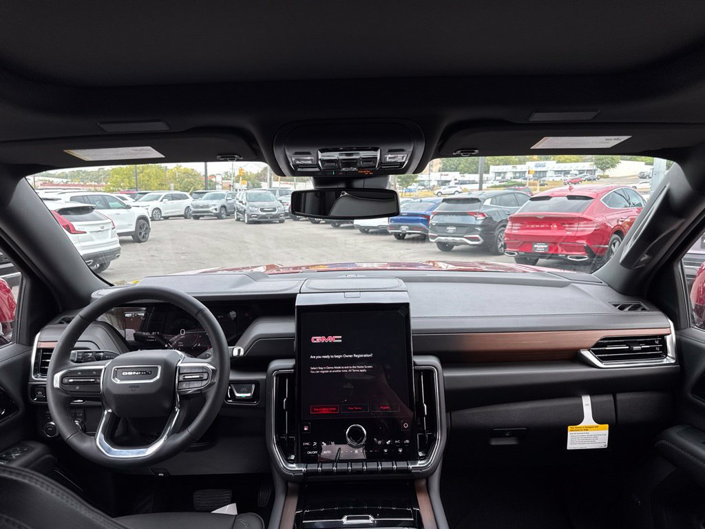 New 2026 GMC Yukon Denali w/ Sun & Power Step Package AWD/4WD image 22