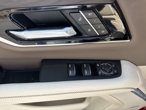 New 2026 GMC Yukon Denali w/ Denali Reserve Package image 15