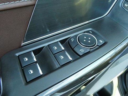 Certified 2021 Ford F150 Lariat w/ Equipment Group 502A High image 23