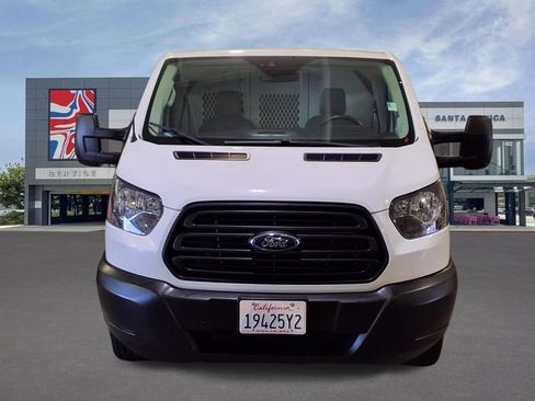 Used 2019 Ford Transit 250 130 Low Roof RWD image 2