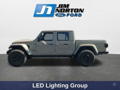 Used 2020 Jeep Gladiator Mojave AWD/4WD image 6