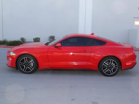 Used 2023 Ford Mustang Premium RWD image 8