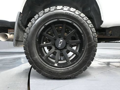 Used 2023 Ford F250 Lariat w/ Lariat Ultimate Package AWD/4WD image 15