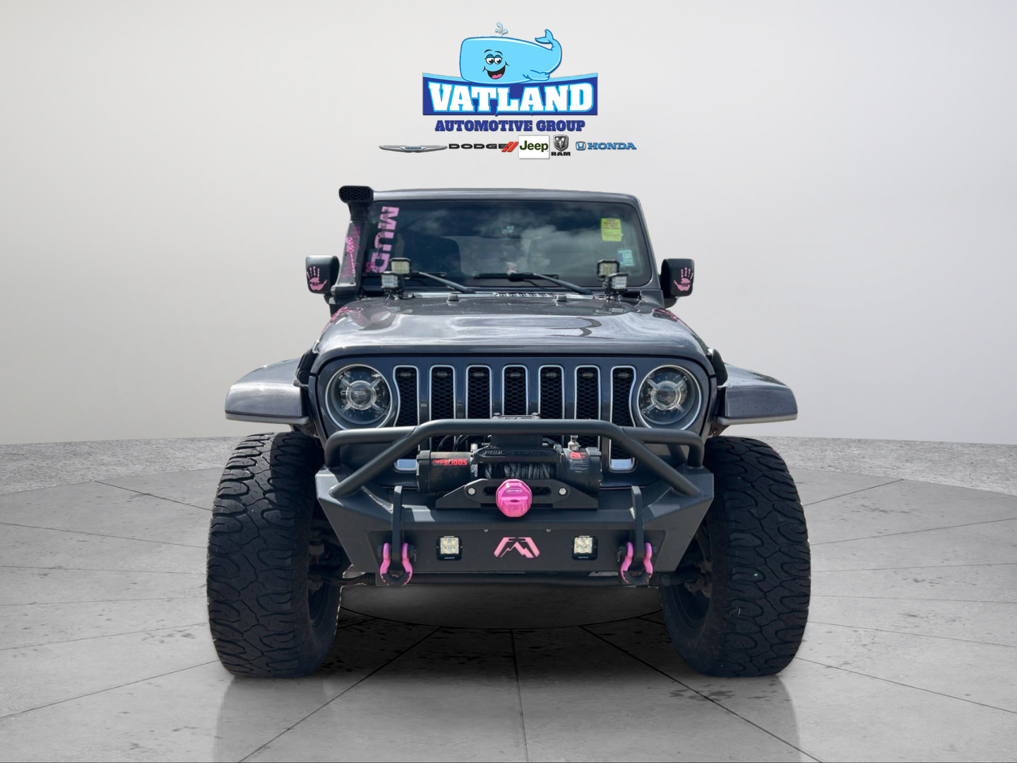 Used 2018 Jeep Wrangler Unlimited Sahara AWD/4WD image 8