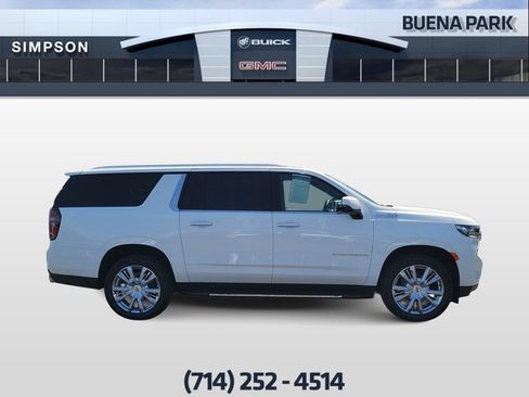 Used 2024 Chevrolet Suburban High Country w/ Max Trailering Package AWD/4WD image 9