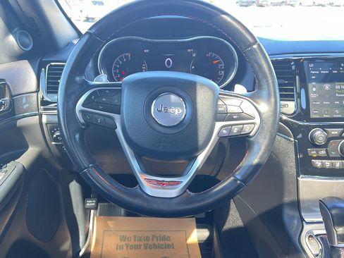 Used 2020 Jeep Grand Cherokee Trailhawk w/ Trailhawk Luxury Group AWD/4WD image 31