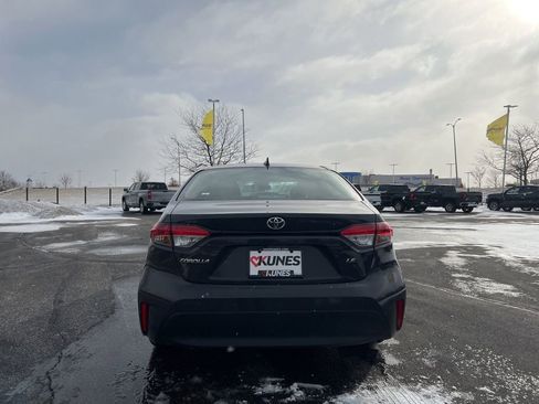 Used 2024 Toyota Corolla LE image 4