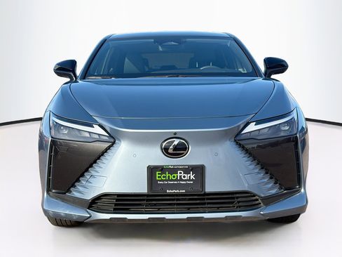 Used 2023 Lexus RZ 450e Premium w/ Technology Package AWD/4WD image 2