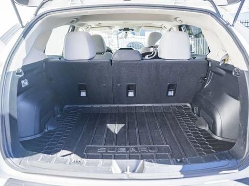 Used 2023 Subaru Crosstrek 2.0i Premium image 8