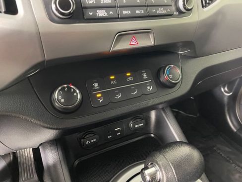 Used 2015 Kia Sportage LX AWD/4WD image 8