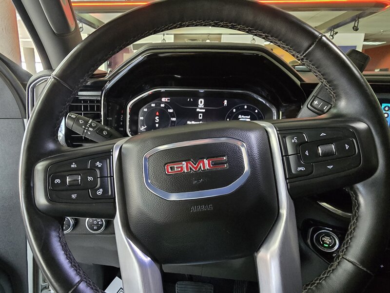 Used 2025 GMC Sierra 1500 SLT AWD/4WD image 28