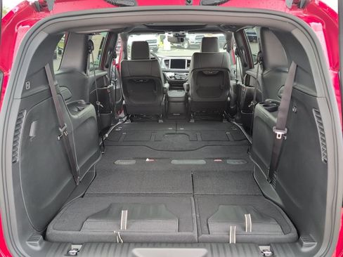 New 2026 Chrysler Pacifica Limited image 16