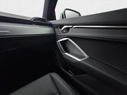 New 2025 Audi Q3 2.0T Premium w/ Convenience Package image 26