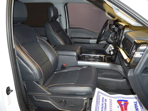 Used 2023 Ford F250 Lariat w/ Lariat Ultimate Package image 11