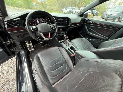 Used 2023 Volkswagen Jetta GLI Autobahn FWD image 37