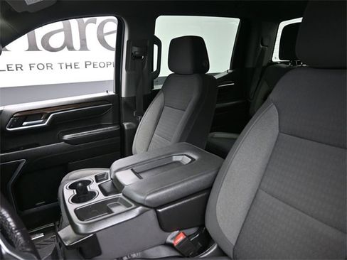 Used 2022 Chevrolet Silverado 1500 RST image 16