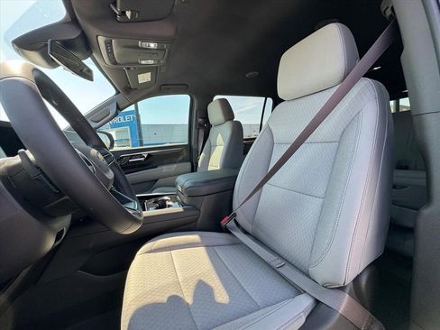 New 2026 Chevrolet Suburban LS RWD image 14