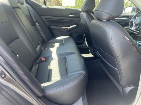 Used 2024 Nissan Altima 2.5 SR image 28