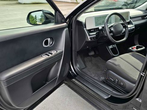 Used 2024 Hyundai Ioniq 5 SEL image 19