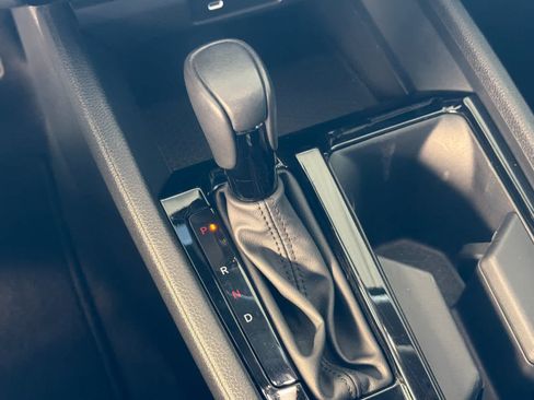 Used 2023 Honda Accord EX-L image 21