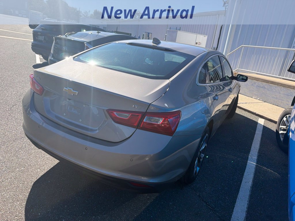 Used 2024 Chevrolet Malibu LT FWD image 7