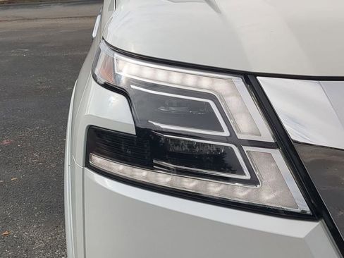 Certified 2024 Nissan Armada SL w/ Cargo Package image 10