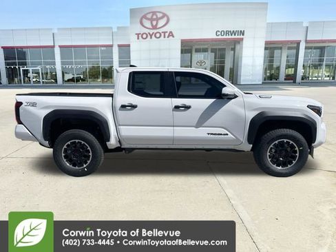 New 2026 Toyota Tacoma TRD Off-Road AWD/4WD image 6