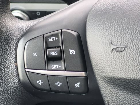 Used 2020 Ford Escape SE FWD image 23