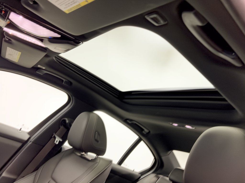 Certified 2026 BMW 330i Sedan RWD image 27