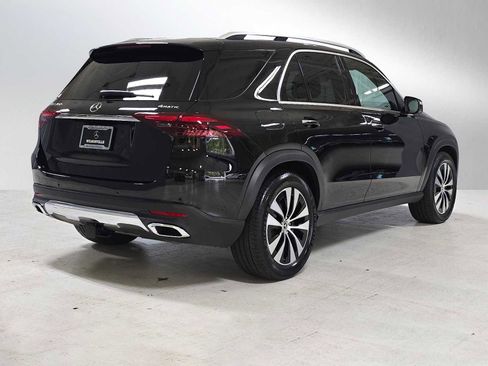 Used 2025 Mercedes-Benz GLE 350 4MATIC image 4