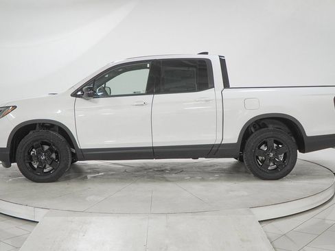 New 2026 Honda Ridgeline Black Edition image 5