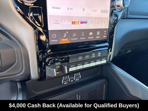 New 2026 RAM 2500 Laramie w/ Night Edition AWD/4WD image 40
