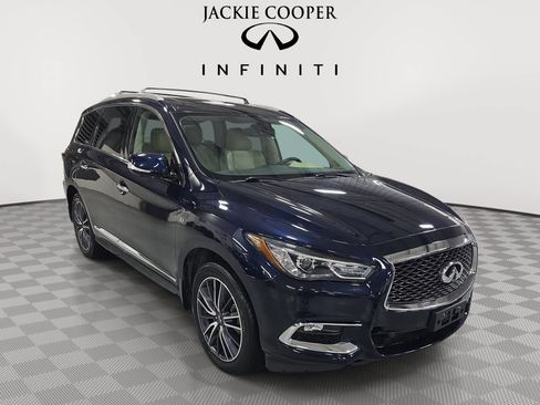 Used 2018 INFINITI QX60 Luxe w/ Deluxe Technology Package AWD/4WD image 3
