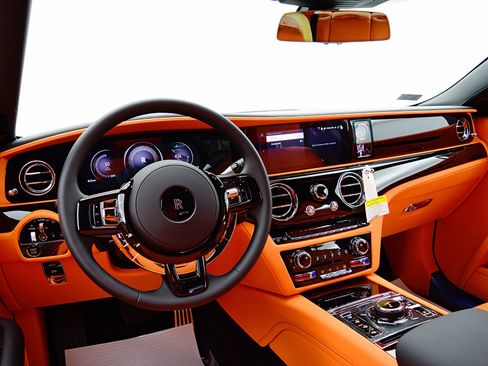 Used 2025 Rolls-Royce Ghost AWD/4WD image 28