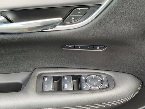 New 2025 Cadillac XT6 Luxury w/ LPO, Premium Carpet Package image 10