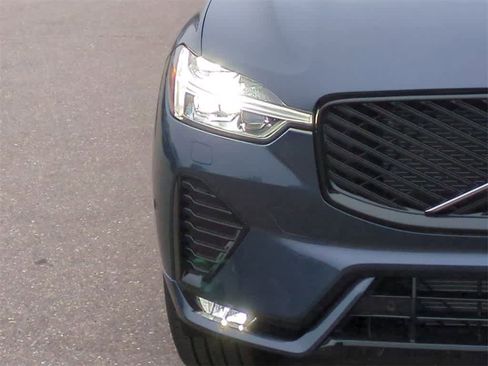 New 2026 Volvo XC60 B5 Plus w/ Protection Package Premier image 10