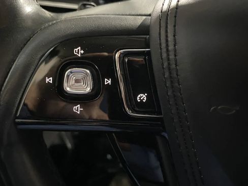 Used 2021 Lincoln Aviator 2WD image 19