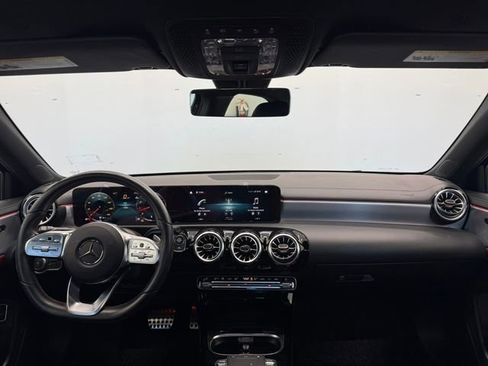 Used 2022 Mercedes-Benz A 220 image 6