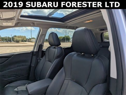 Used 2019 Subaru Forester Limited image 22