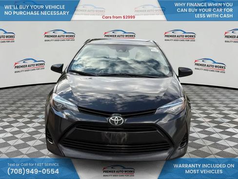 Used 2017 Toyota Corolla LE FWD image 2