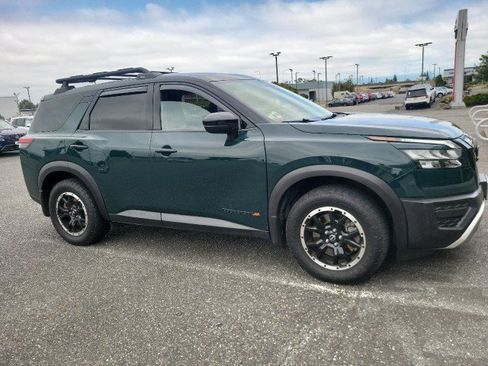 Used 2023 Nissan Pathfinder Rock Creek AWD/4WD image 2